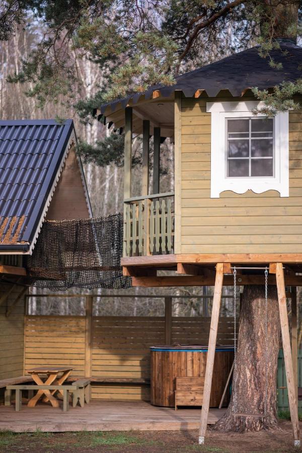 Sodyba Namelis Medyje Anyksciuose Anykščiai Exterior foto
